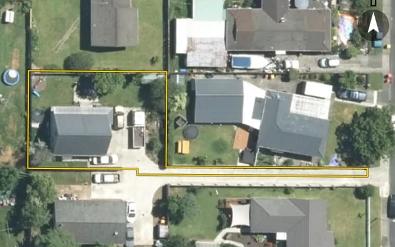 17A Lipton Grove