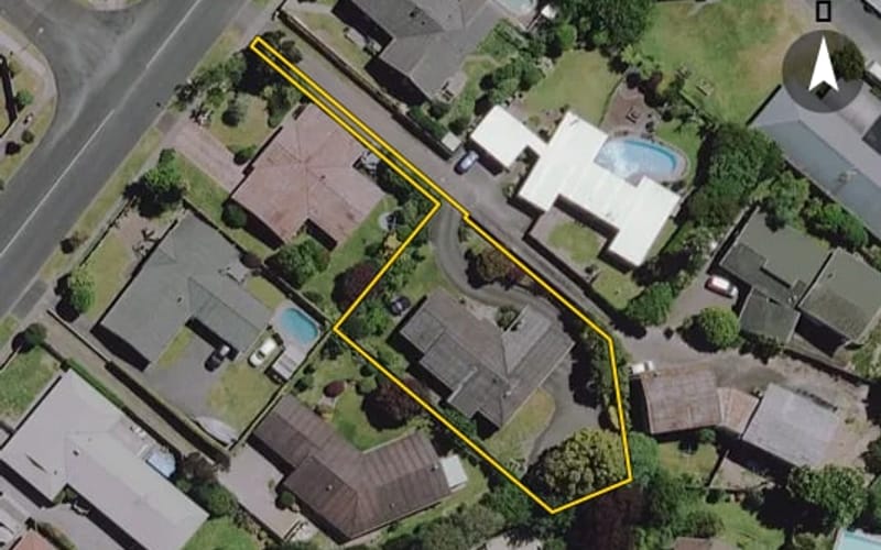 12 Delamare Road