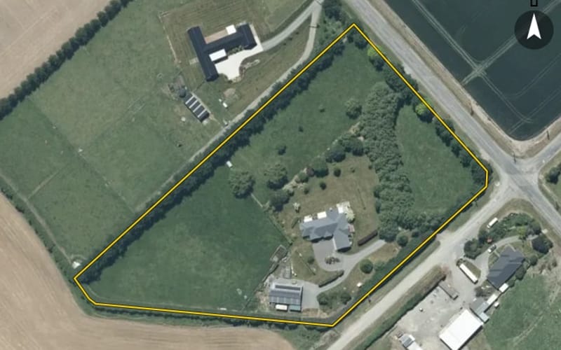 170 Beach Road East