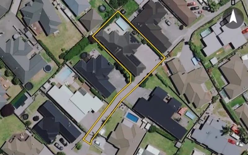16 Hensley Crescent