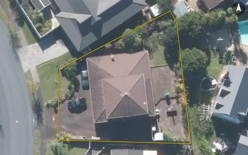 7 St Simon Place