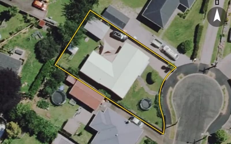 27 Panair Crescent
