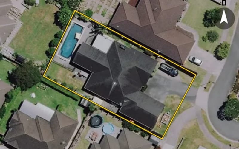 10 Amberley Place