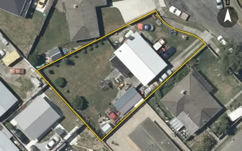 10 Fleming Crescent
