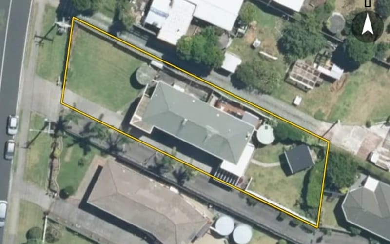2/23 Rawhiti Road