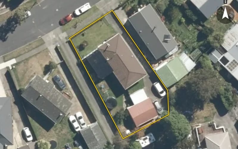 46 Larchmont Grove