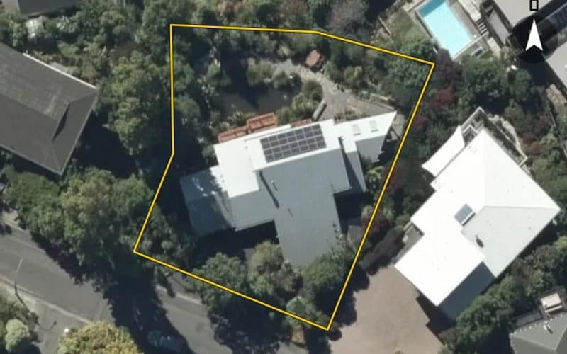 5 Amherst Place