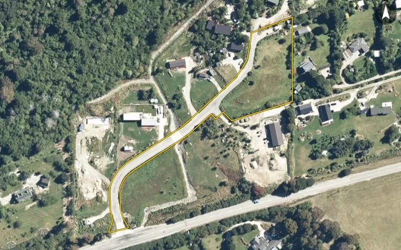 8 Picnic Point Lane