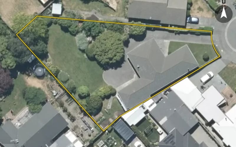 19 Reid Crescent