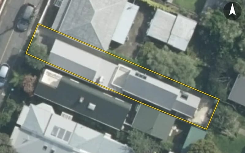 18 Moir Street