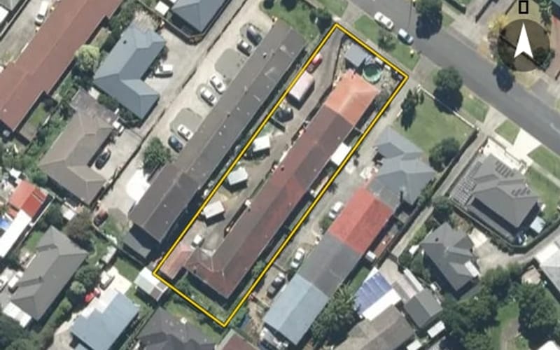 1/12 Omana Road