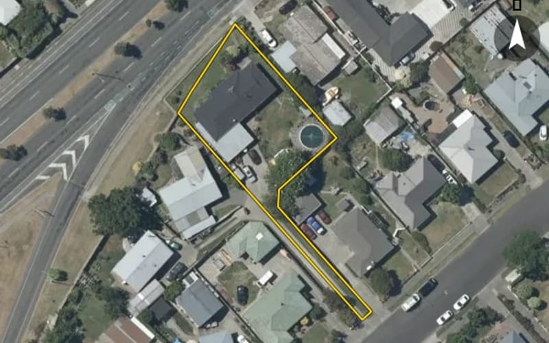 46 Clarence Cox Crescent
