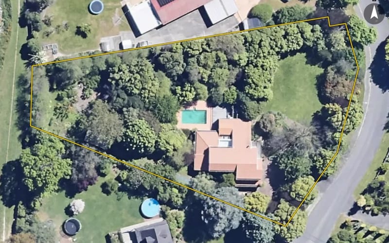 6 Glenhill Drive