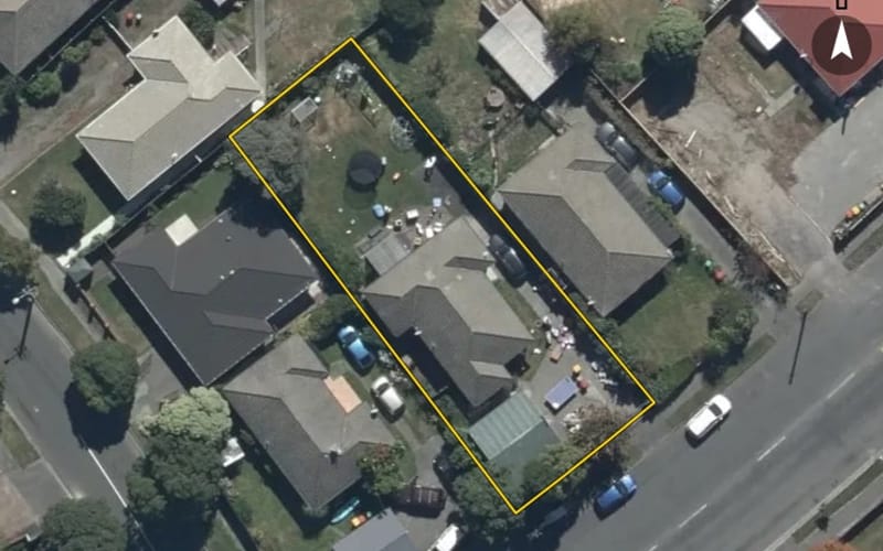 8 Kendal Avenue