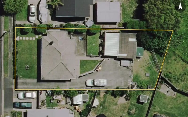 4 Stokes Crescent