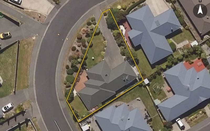15 St Clair Close