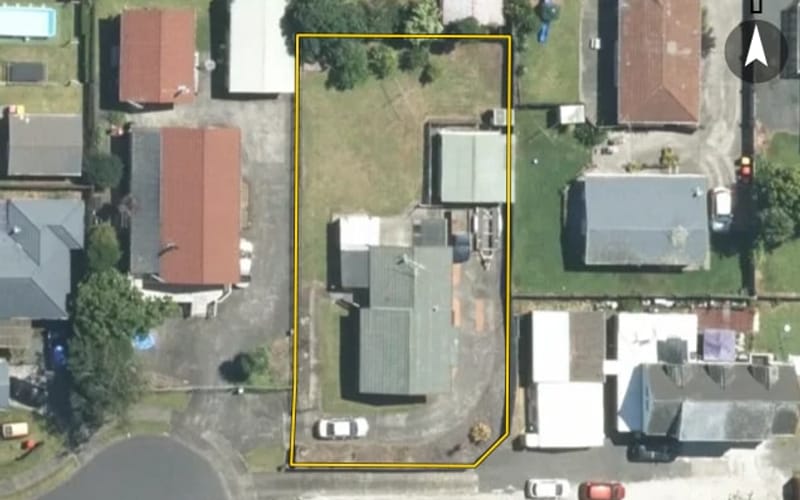 12 Leatham Crescent