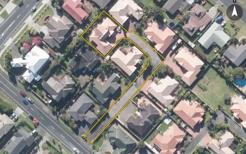10 Kentia Way