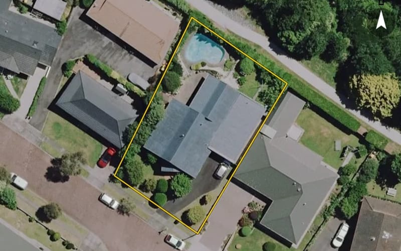 7 Perindale Drive