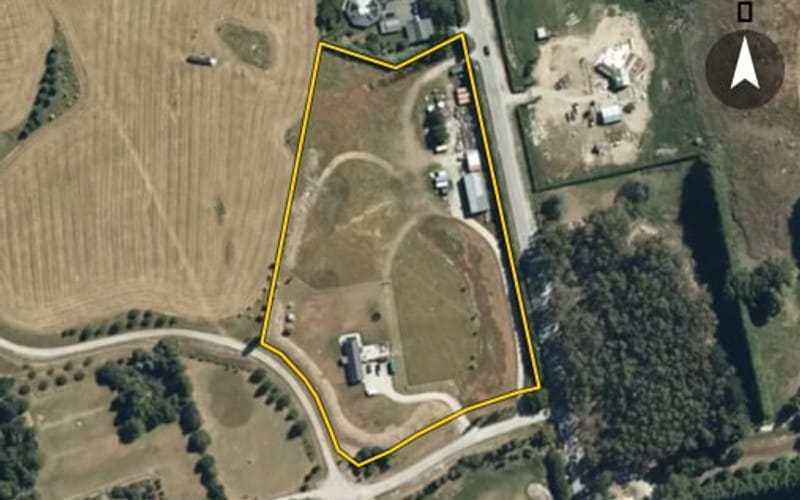 6 Paddock Lane