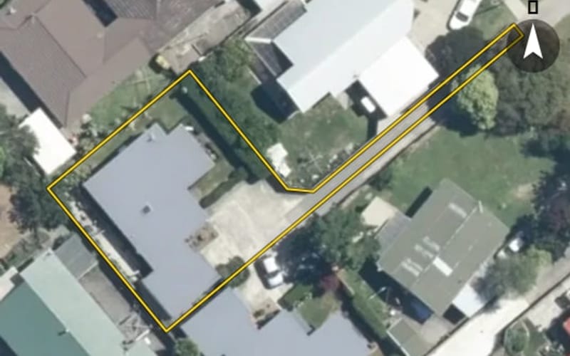 808 Eaton Road