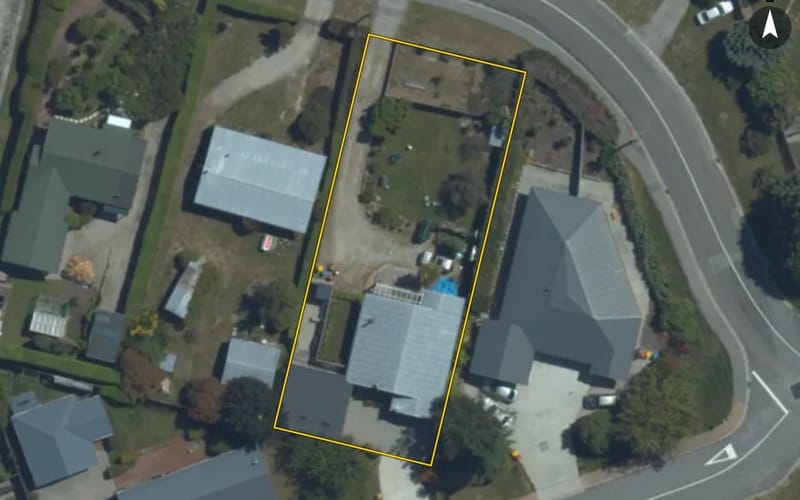 7 Lagoon Avenue