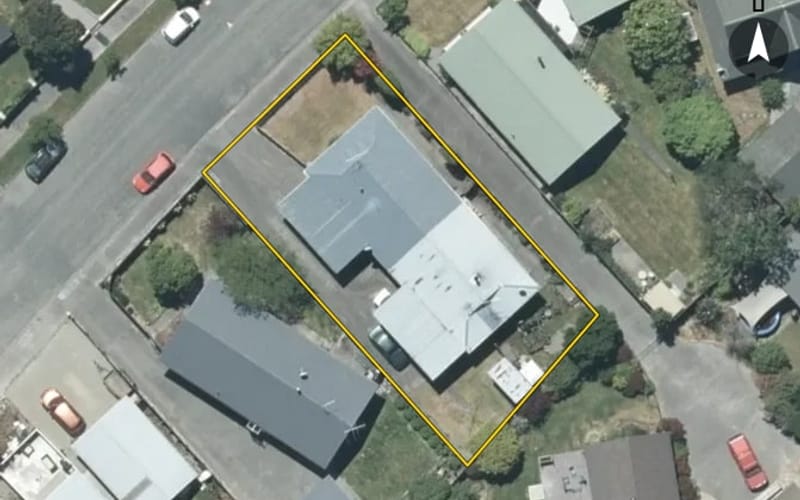 24 Mitchell Place