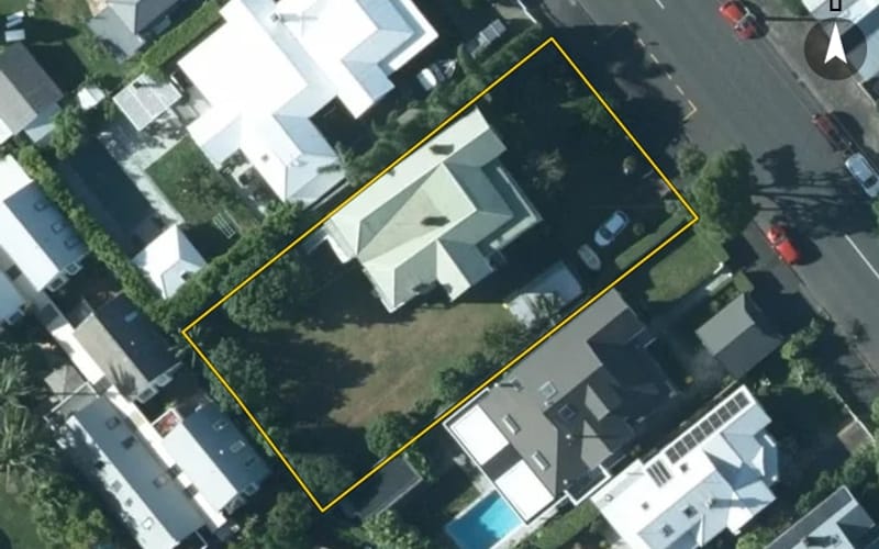 15 Tainui Road
