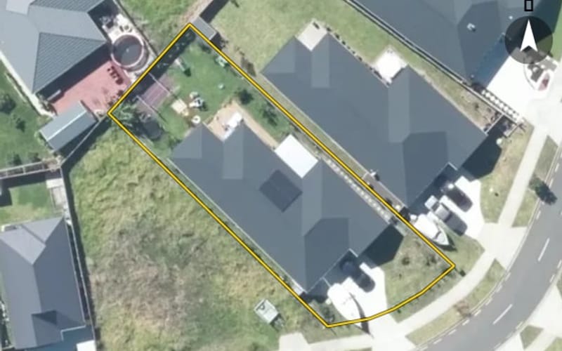 11 Opouatu Avenue