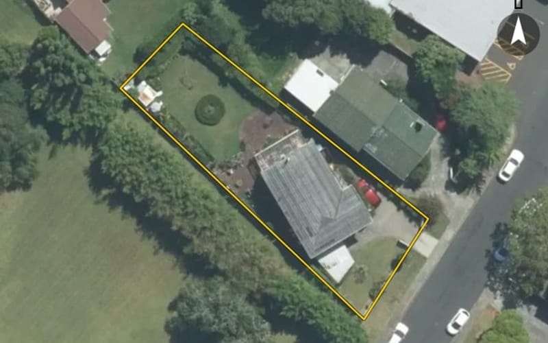 15 Grenada Avenue