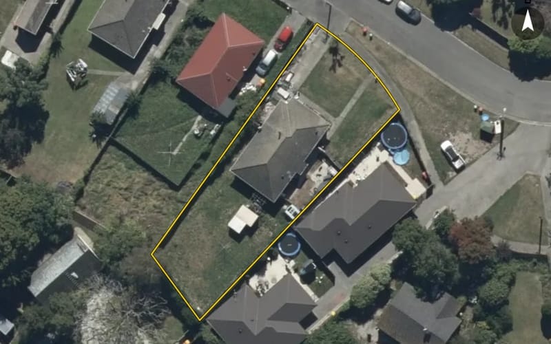 17 Earnslaw Crescent