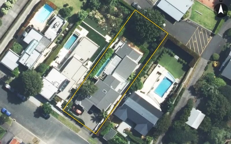 37 Ridings Road