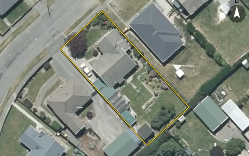 73 Davis Crescent