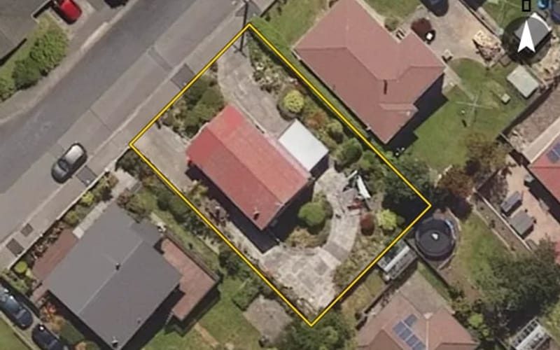 5 Springdon Avenue