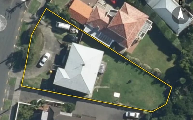 105 Bleakhouse Road