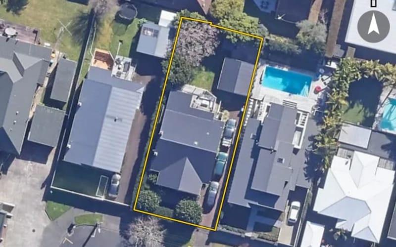 15 Banff Avenue