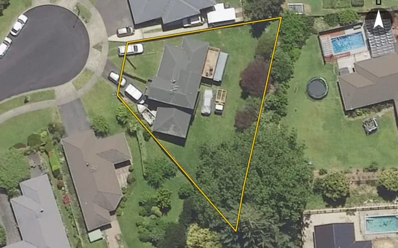 26 Hawk Place