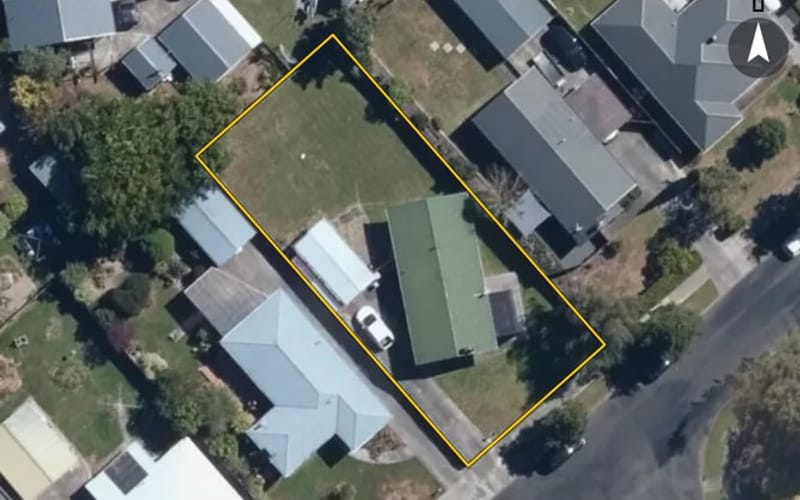 10 Catlins Crescent
