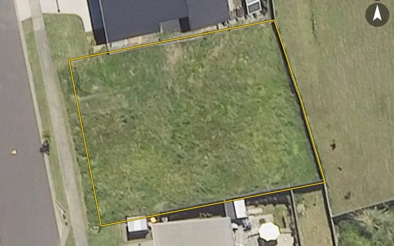 18 Bob Carter Place
