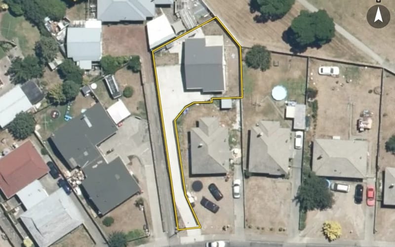 1112A Cunningham Crescent