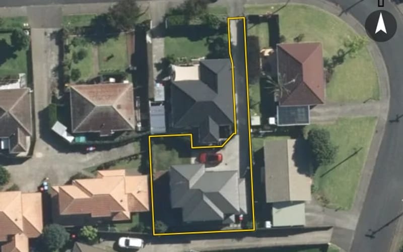 18A Coral Crescent