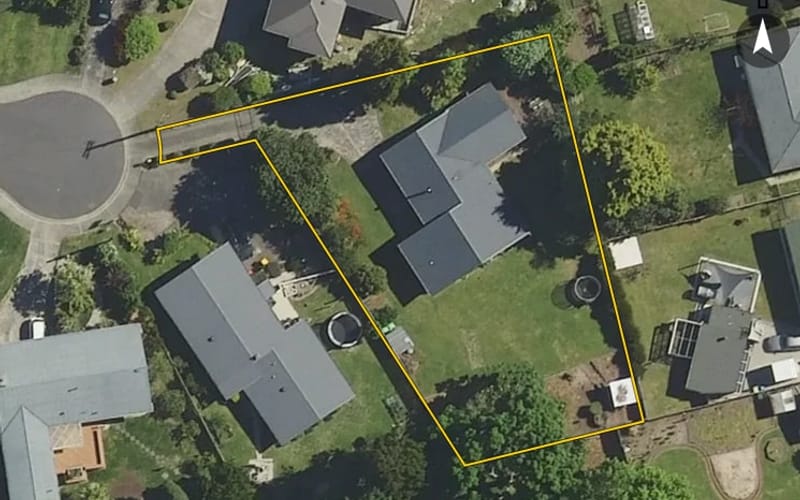 8 Garden Place