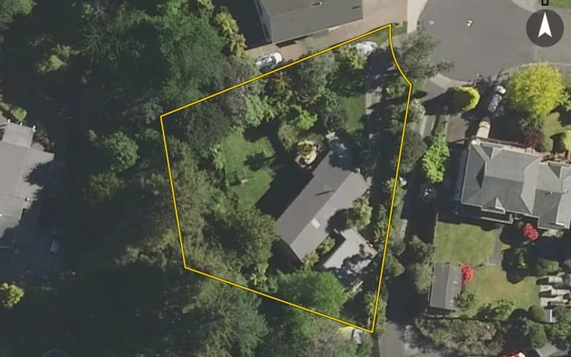 10 Miranda Place